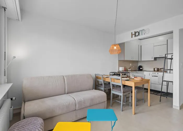 La Roseraie B 24 By Interhome * クラン